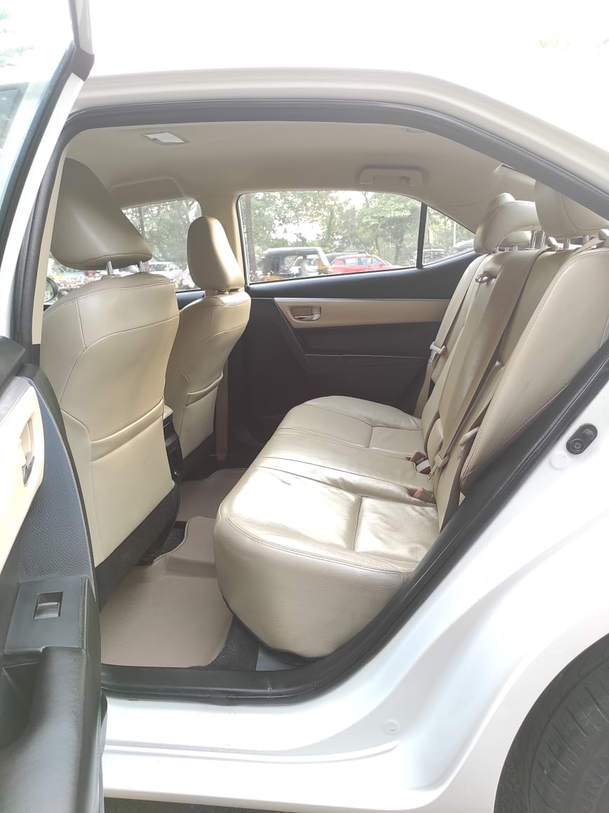 Corolla Altis image 15 Corolla Altis image 15