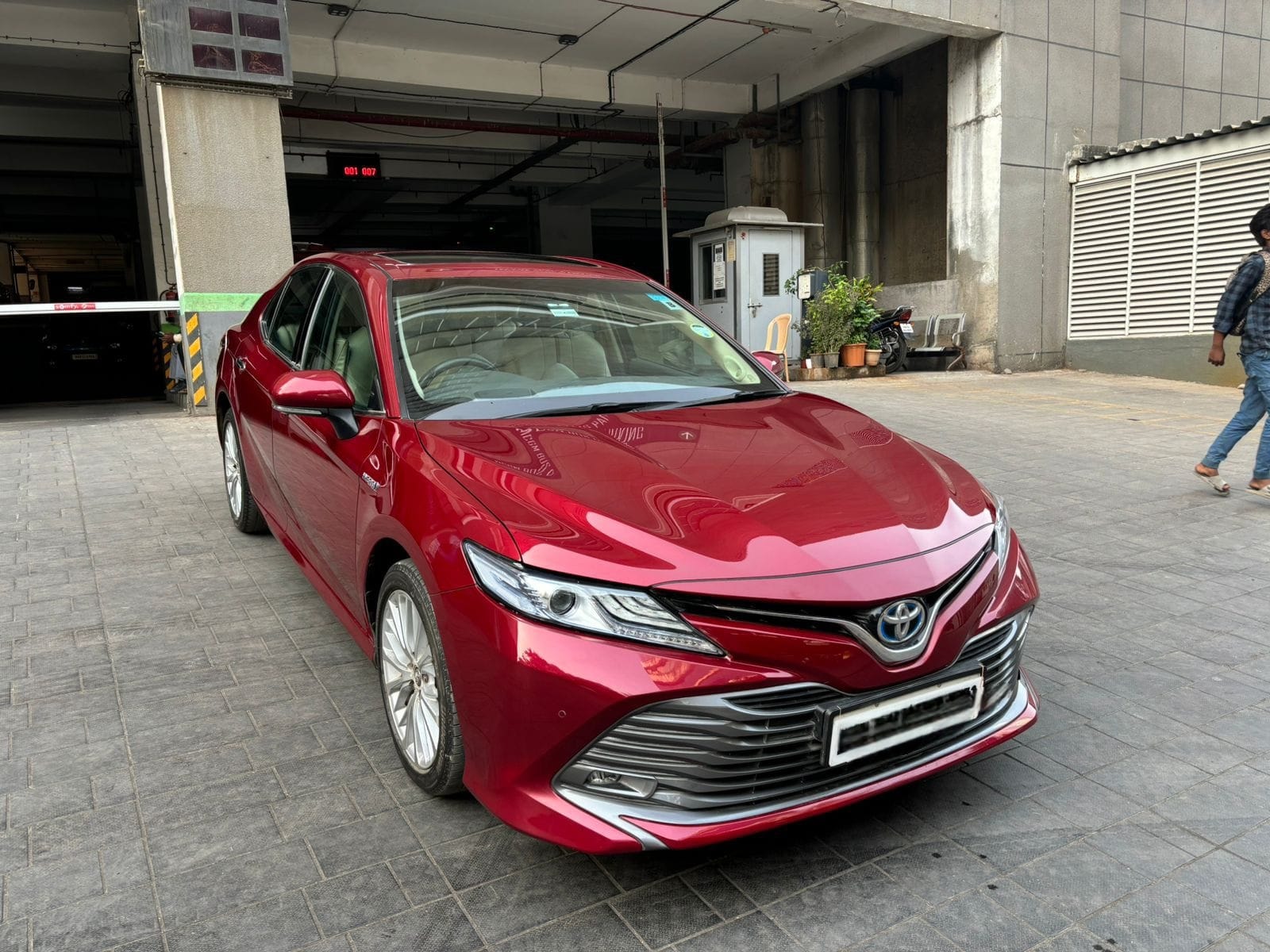 Camry image 7 Camry image 7