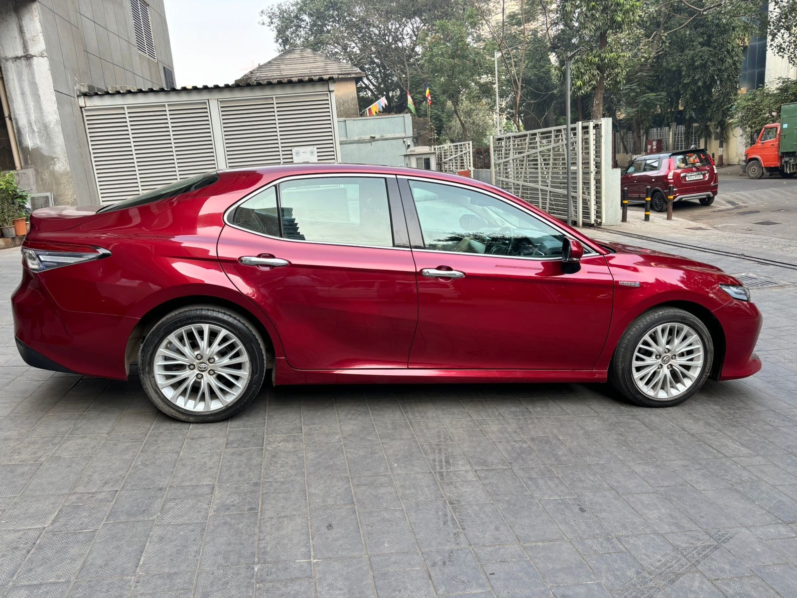 Camry image 6 Camry image 6