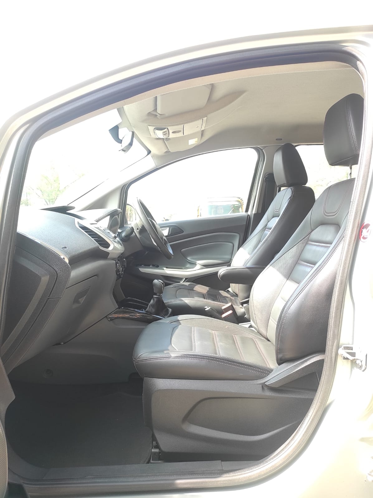 EcoSport image 13 EcoSport image 13