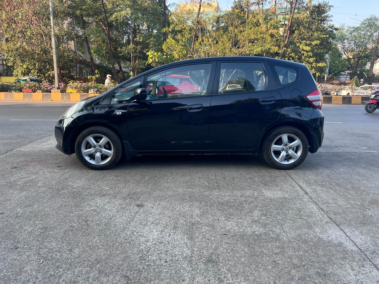 Jazz image 2 Jazz image 2