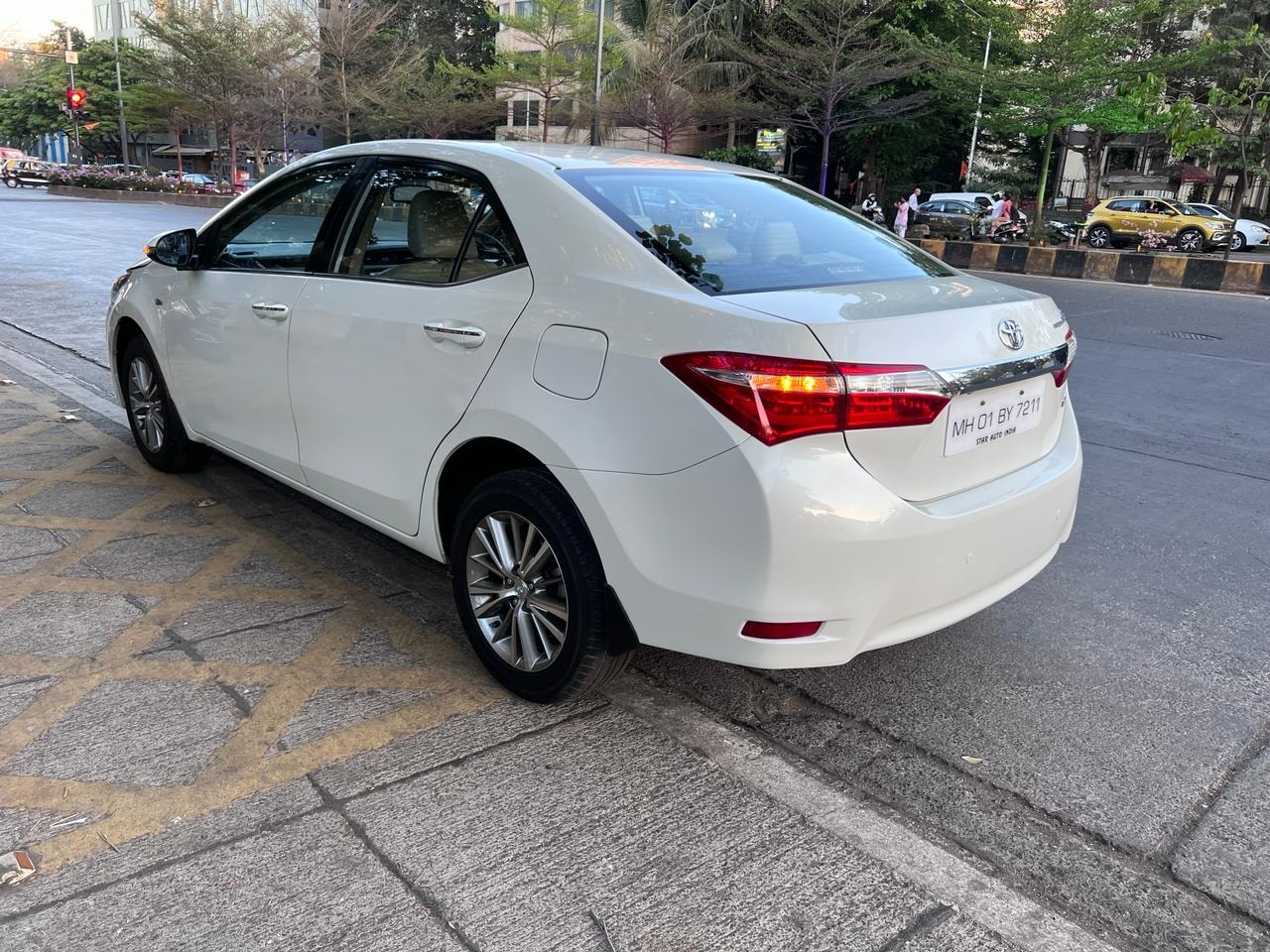Corolla Altis image 3 Corolla Altis image 3