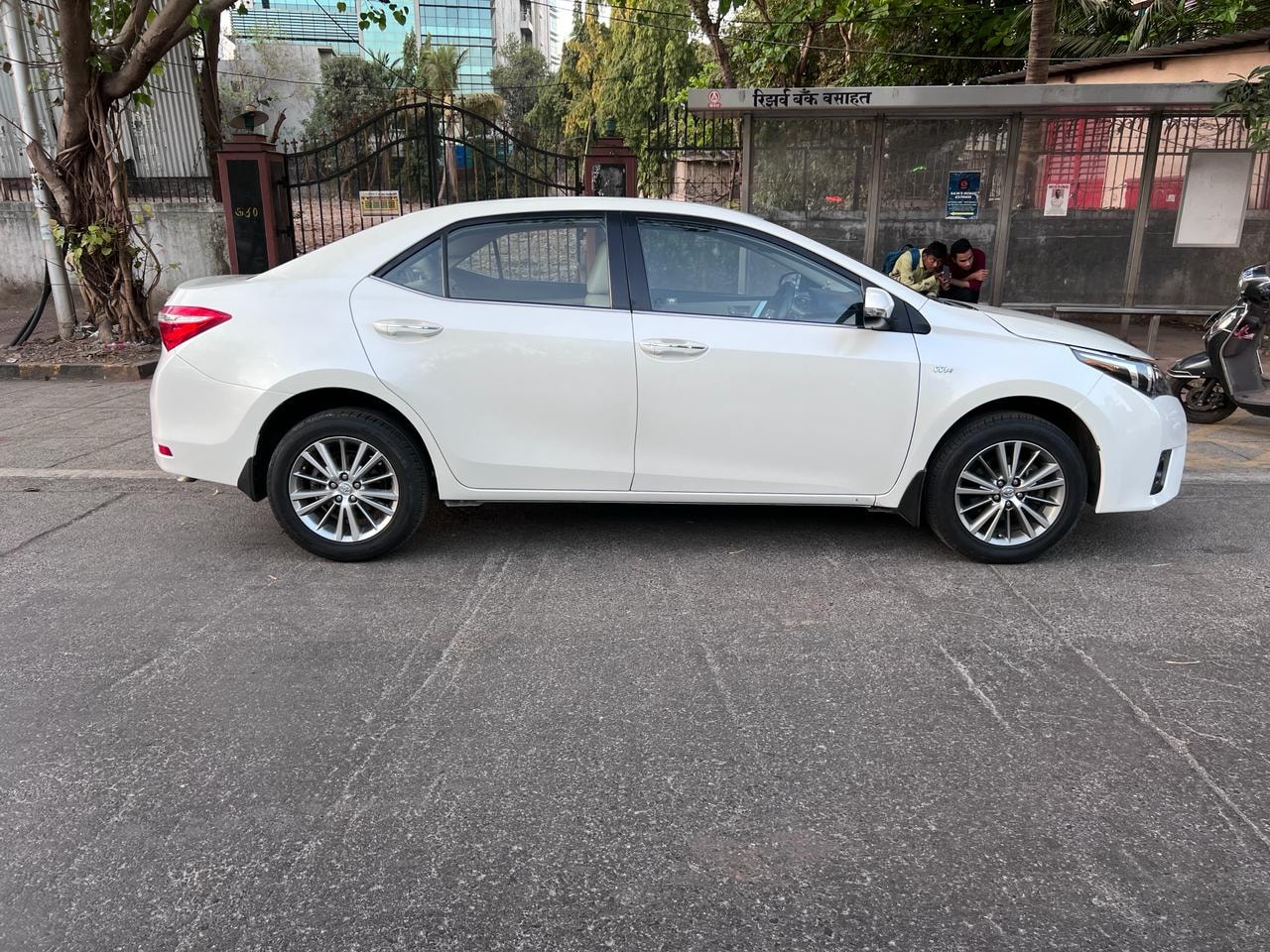 Corolla Altis image 6 Corolla Altis image 6