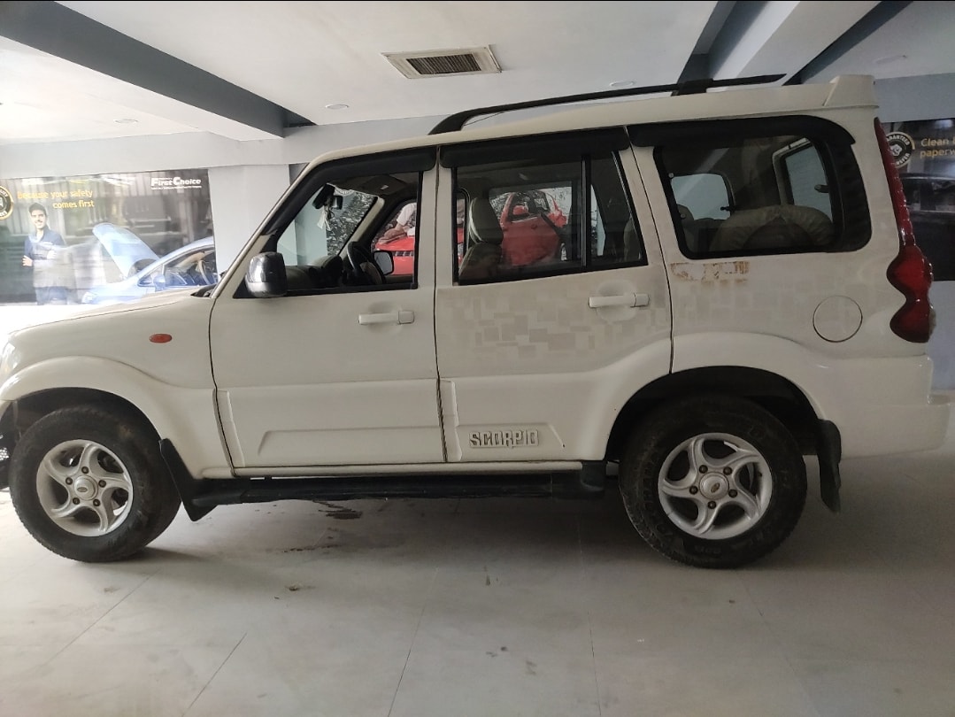 Scorpio image 2 Scorpio image 2