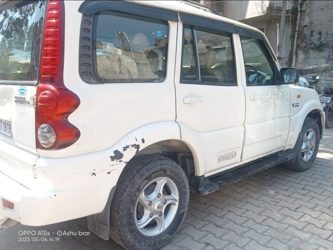 Scorpio image 4 Scorpio image 4