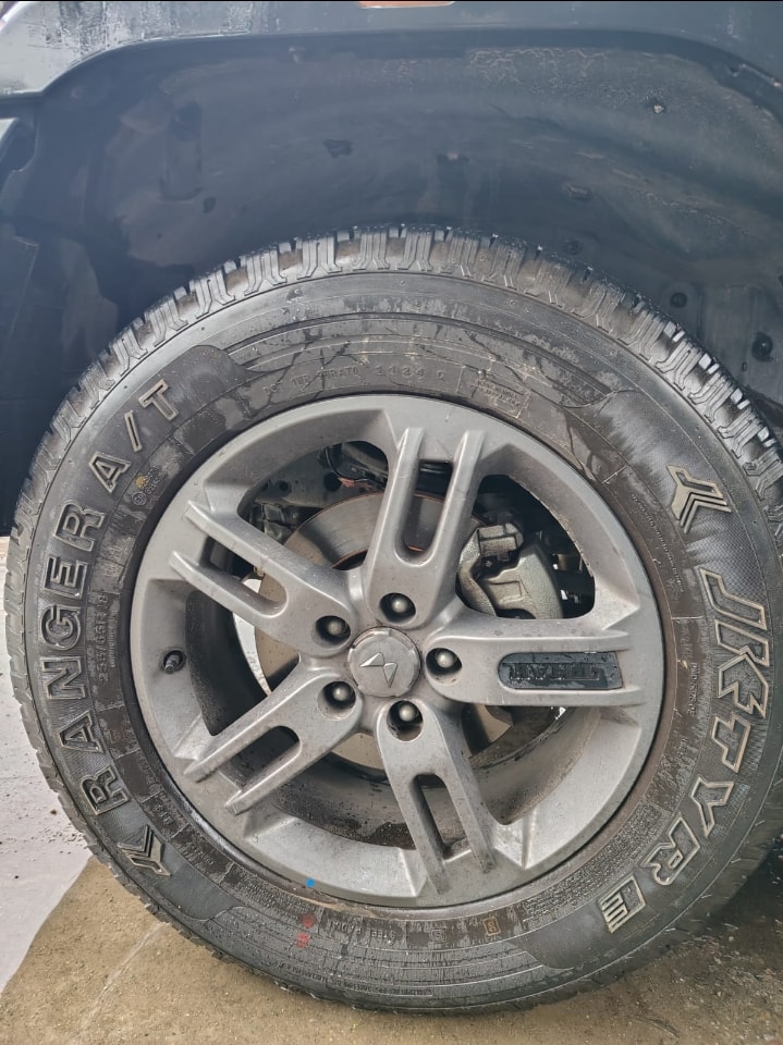 Used 2022 Mahindra XUV700 Used 2022 Mahindra XUV700