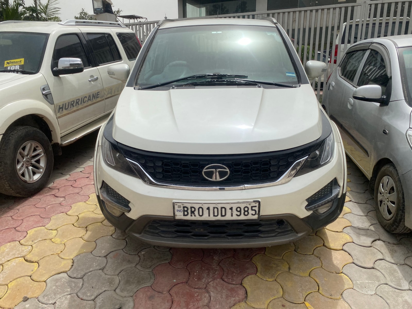 Hexa image 1 Hexa image 1