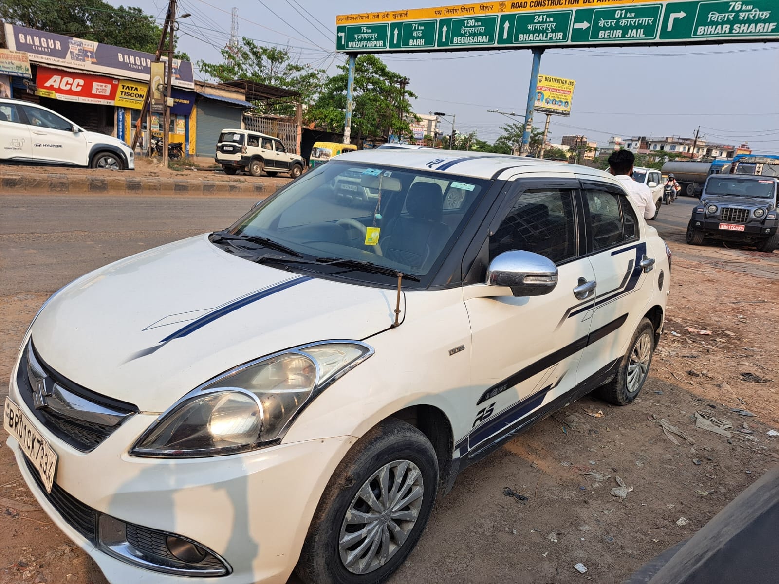 Swift DZire image 1 Swift DZire image 1