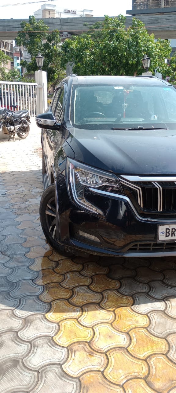 XUV700 image 1 XUV700 image 1