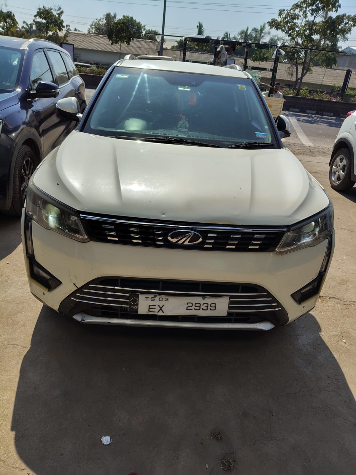 XUV300 image 5 XUV300 image 5