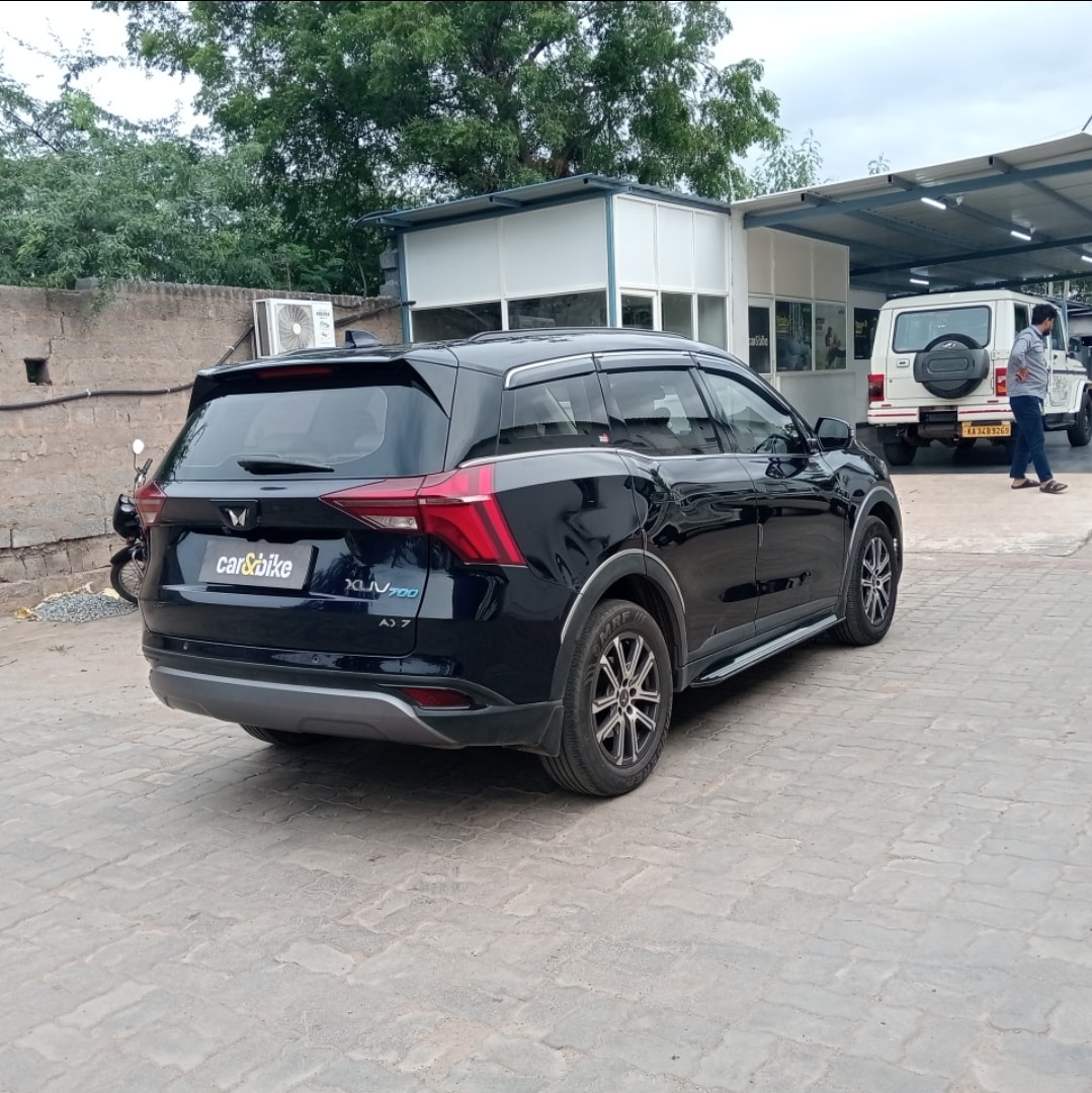 Used 2021 Mahindra XUV700 Used 2021 Mahindra XUV700