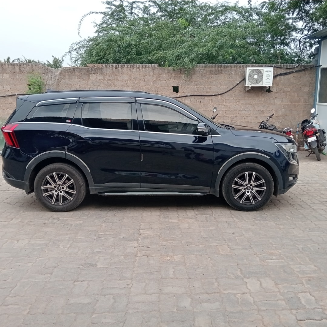 Used 2021 Mahindra XUV700 Used 2021 Mahindra XUV700