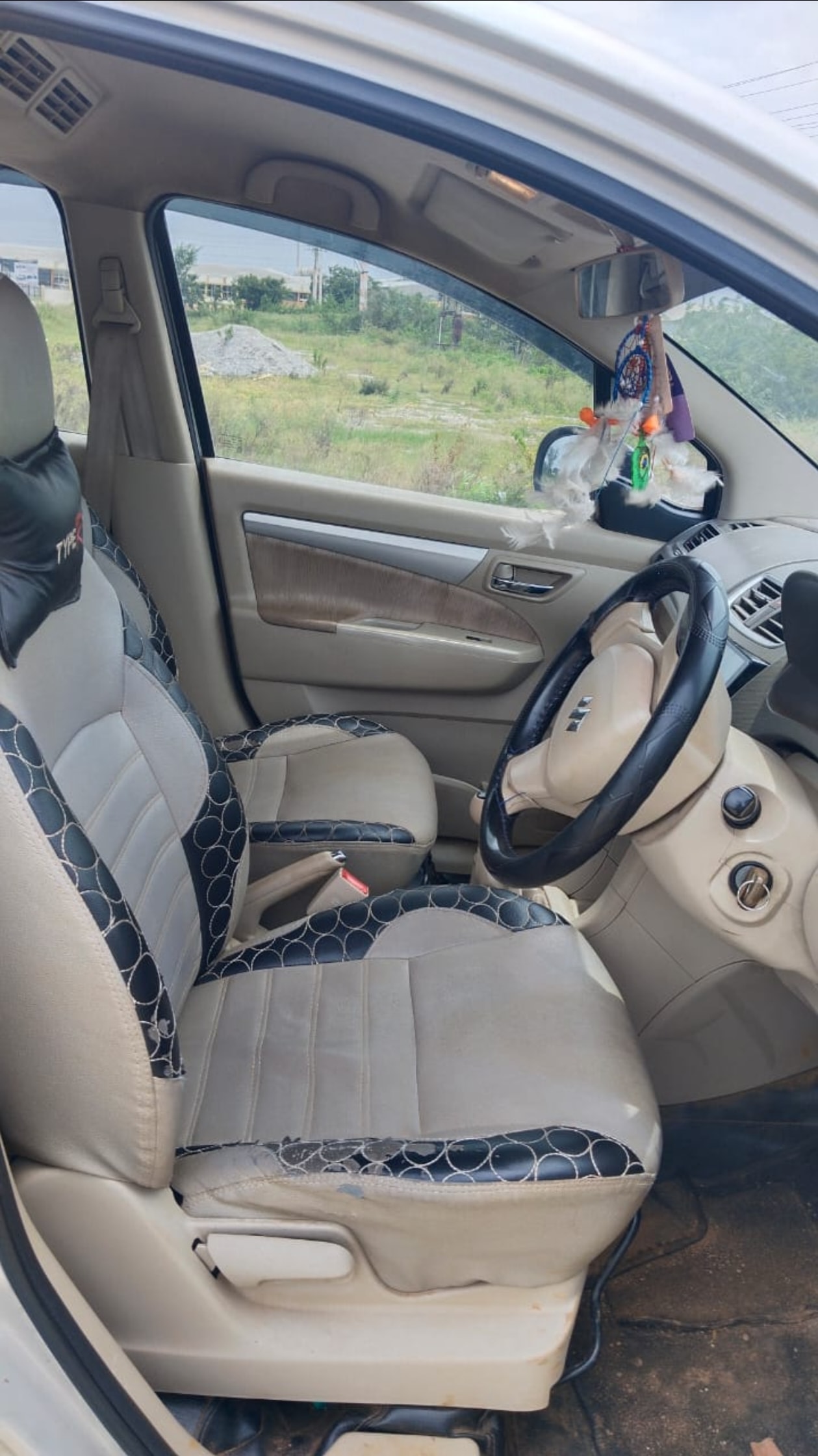 Used 2014 Maruti Suzuki Ertiga Used 2014 Maruti Suzuki Ertiga