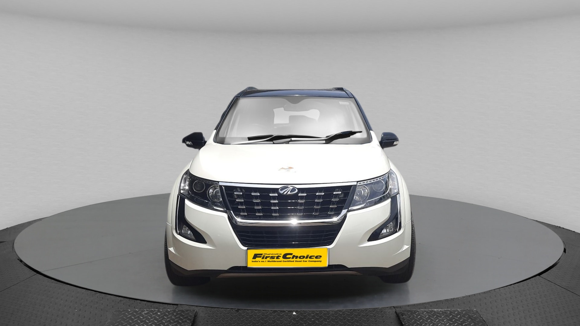 XUV500 image 8 XUV500 image 8