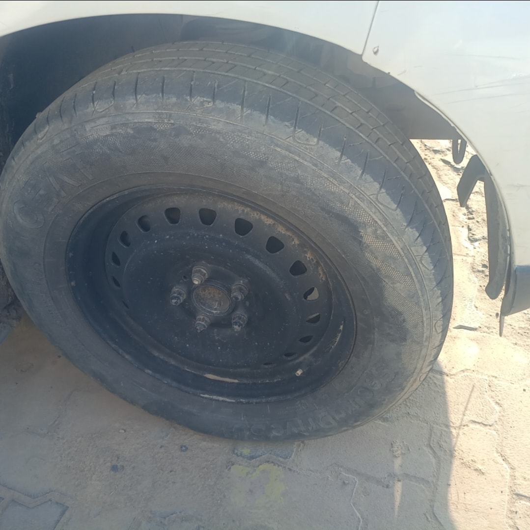 Scorpio image 9 Scorpio image 9