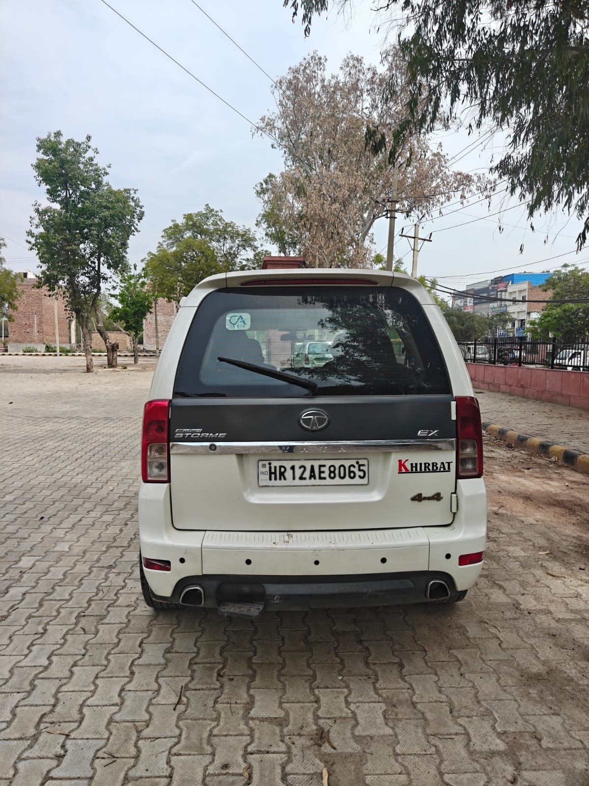 Used 2017 Tata Safari Storme Used 2017 Tata Safari Storme