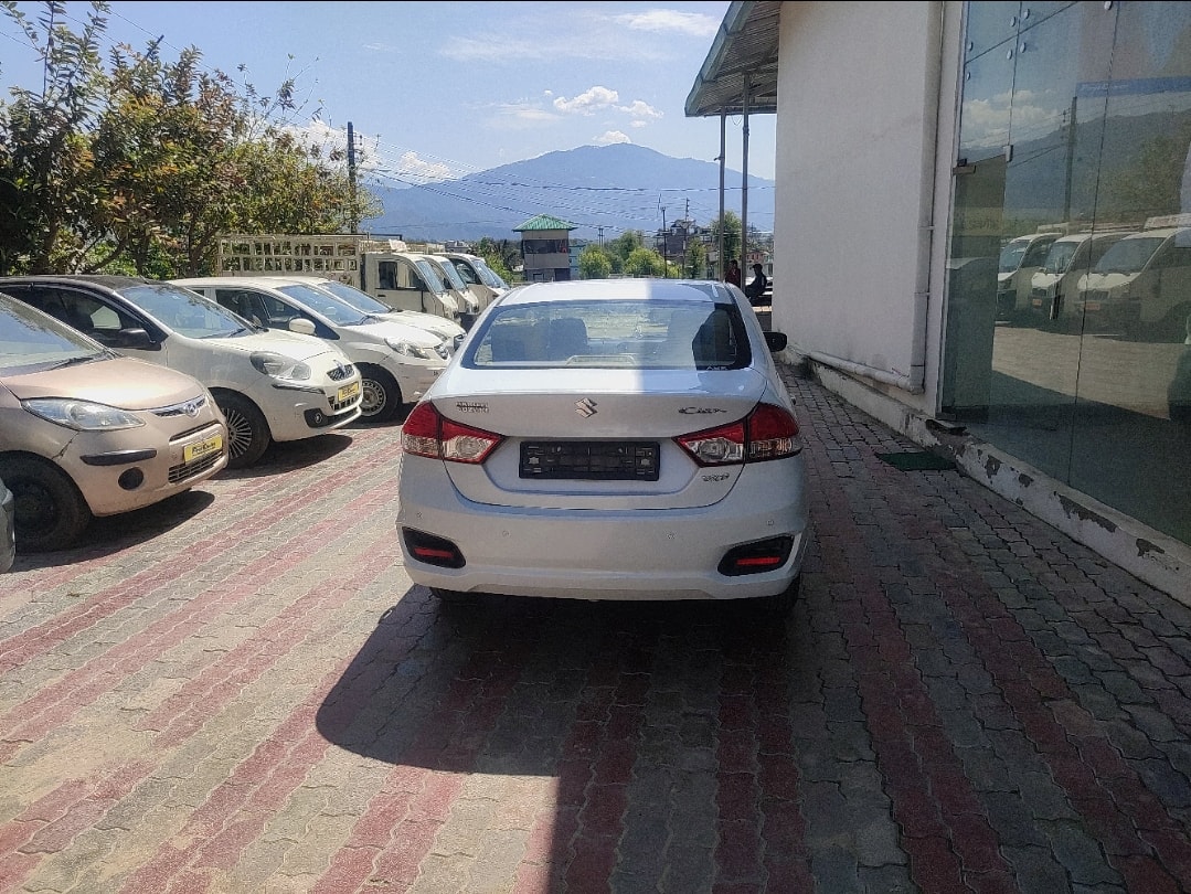 Ciaz image 3 Ciaz image 3