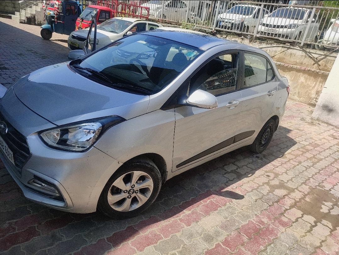 Xcent image 1 Xcent image 1