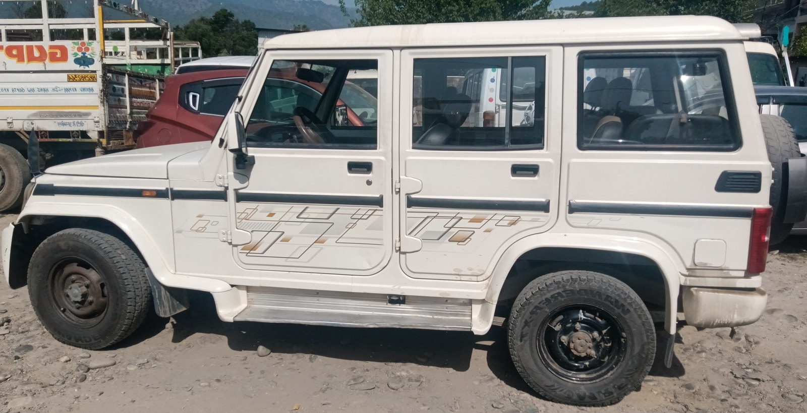 Bolero image 2 Bolero image 2