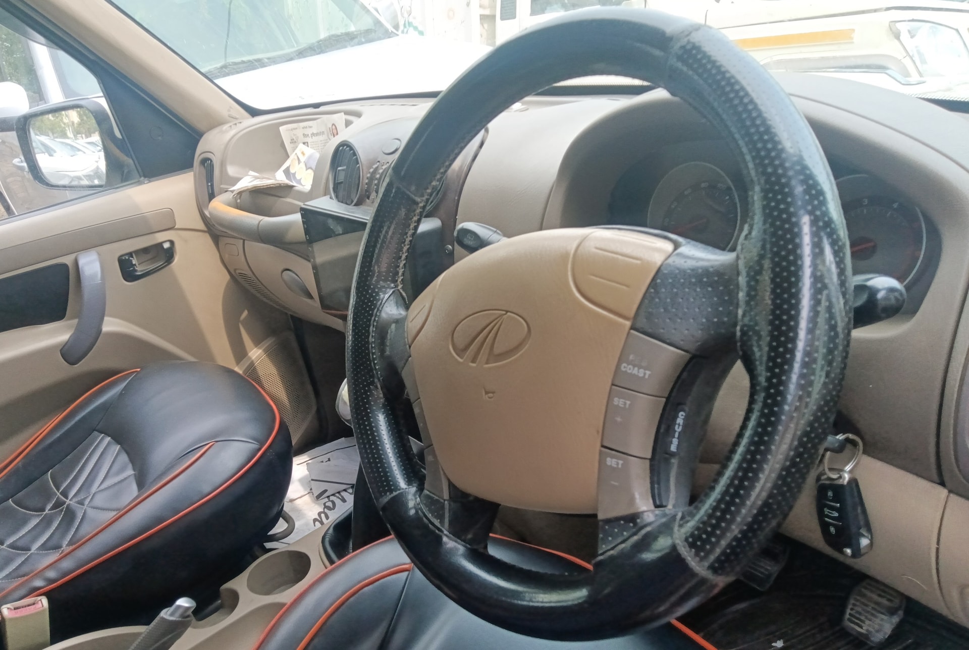 Scorpio image 9 Scorpio image 9