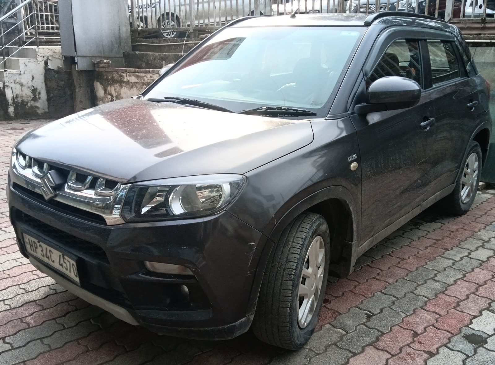 Vitara Brezza image 1 Vitara Brezza image 1