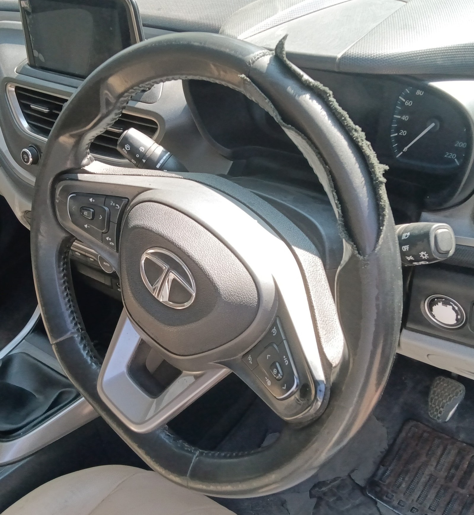 Altroz image 12 Altroz image 12