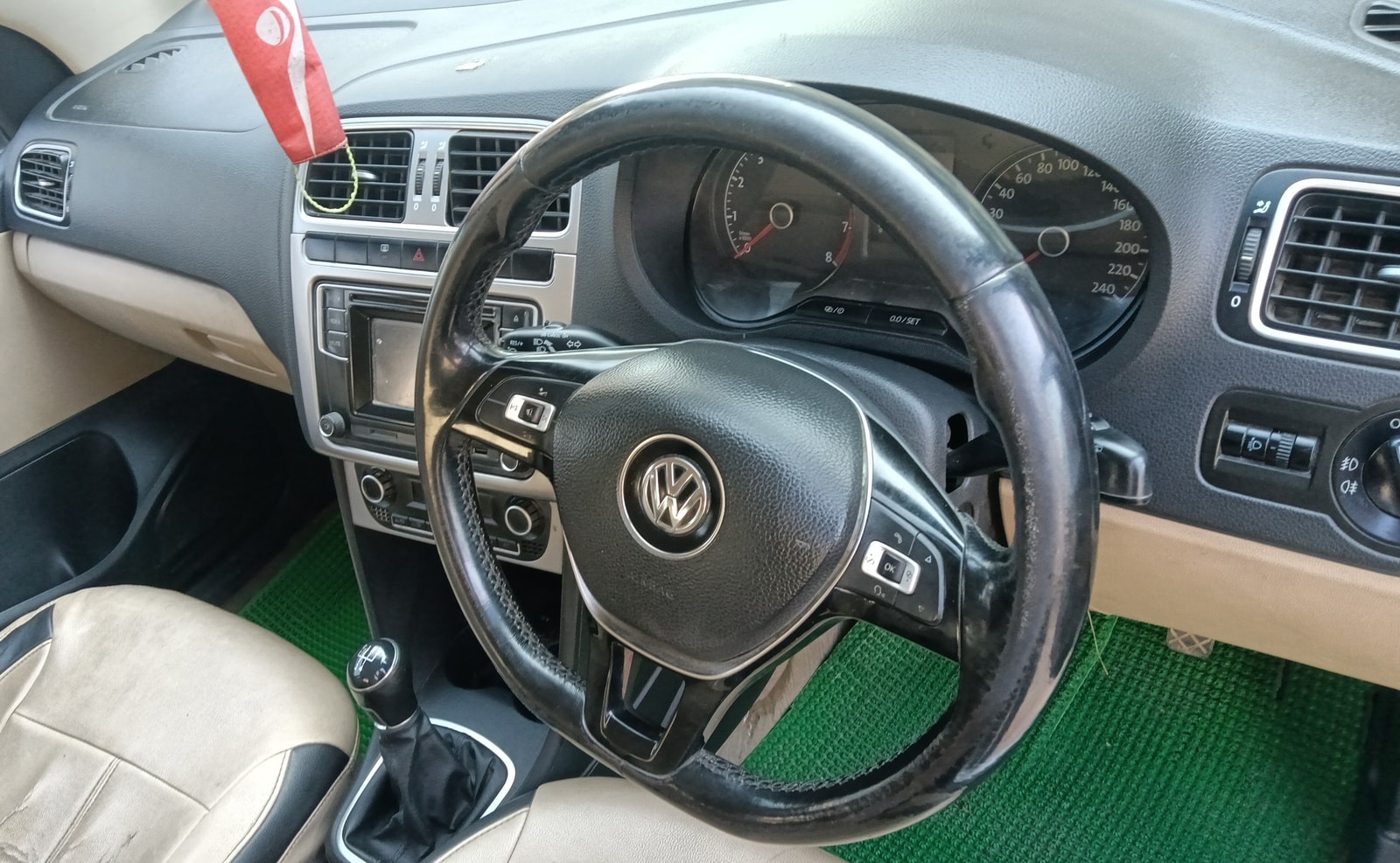 Used 2016 Volkswagen Polo Used 2016 Volkswagen Polo