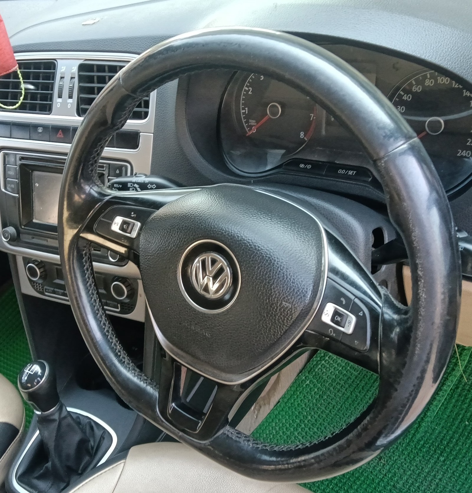 Used 2016 Volkswagen Polo Used 2016 Volkswagen Polo