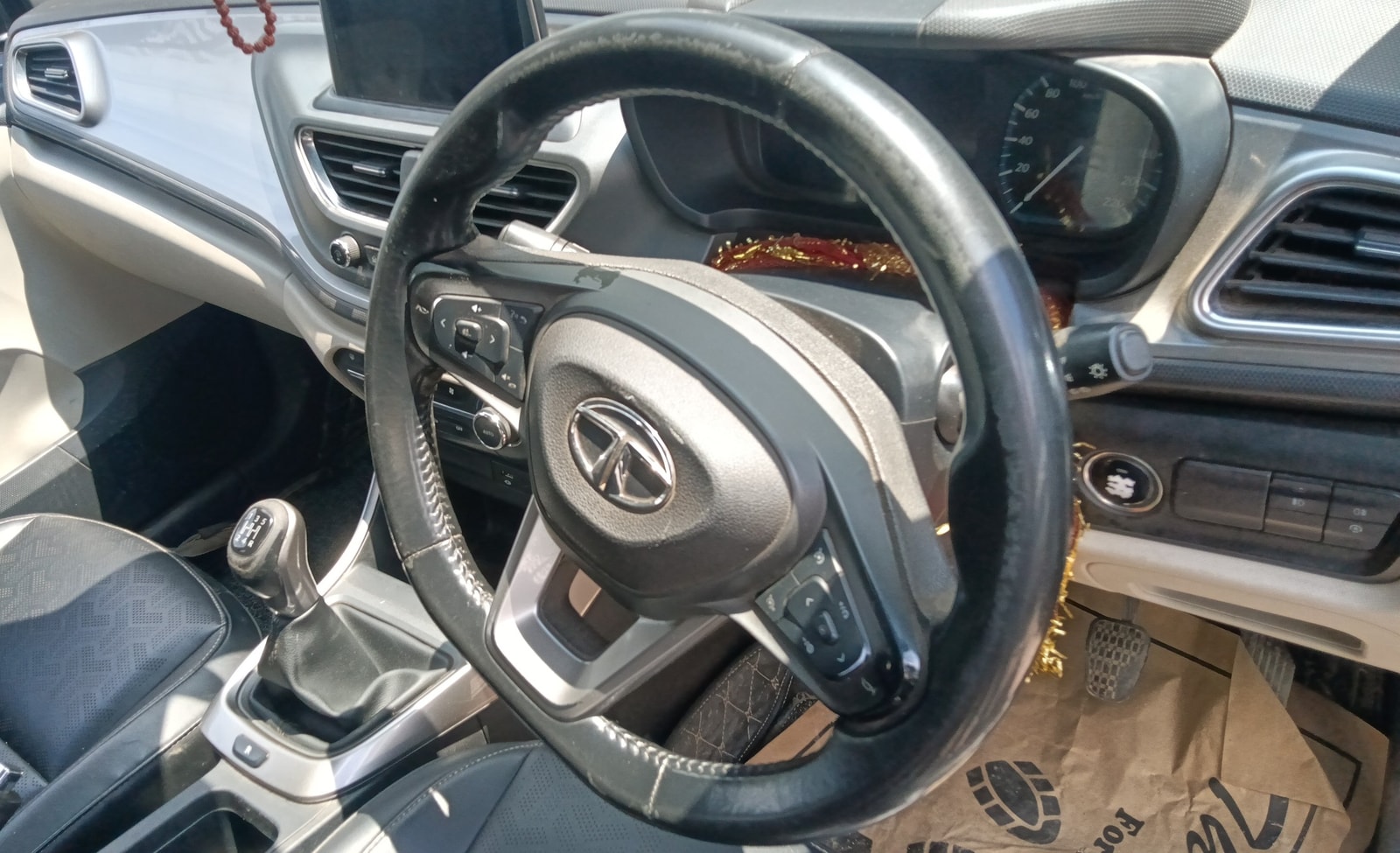 Used 2021 Tata Altroz Used 2021 Tata Altroz