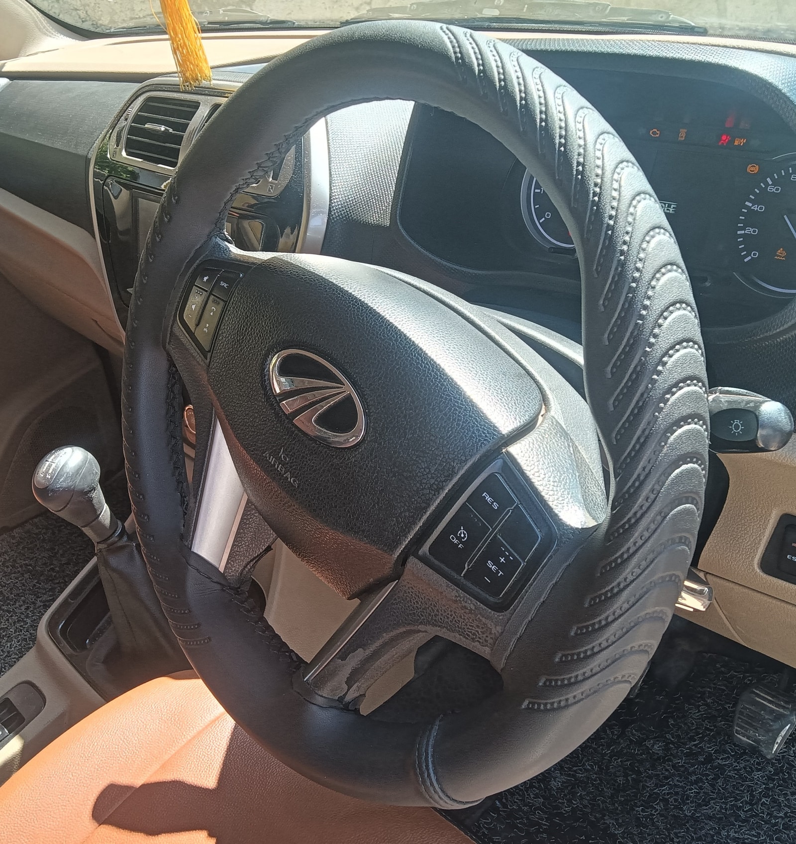 Used 2021 Mahindra Bolero Neo Used 2021 Mahindra Bolero Neo
