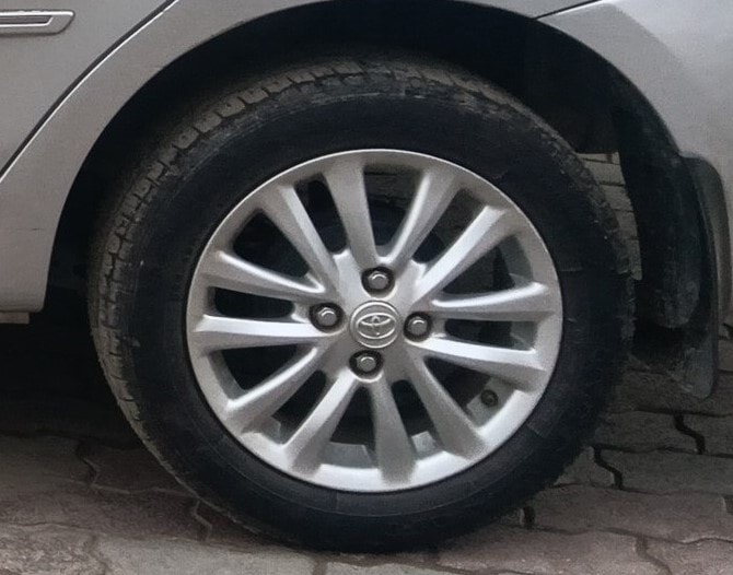 Etios image 8 Etios image 8