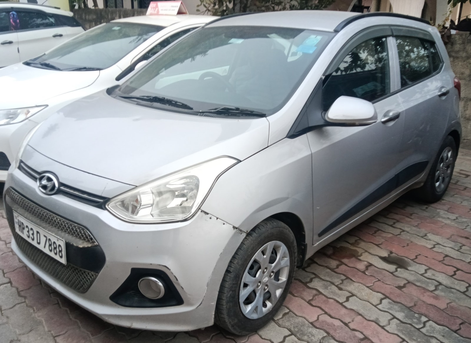 Used 2016 Hyundai Grand i10 Used 2016 Hyundai Grand i10