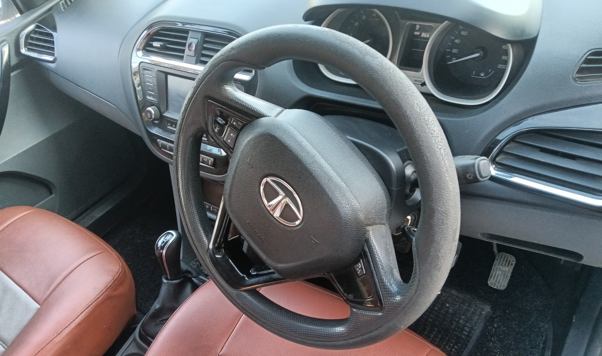 Used 2017 Tata Tigor Used 2017 Tata Tigor