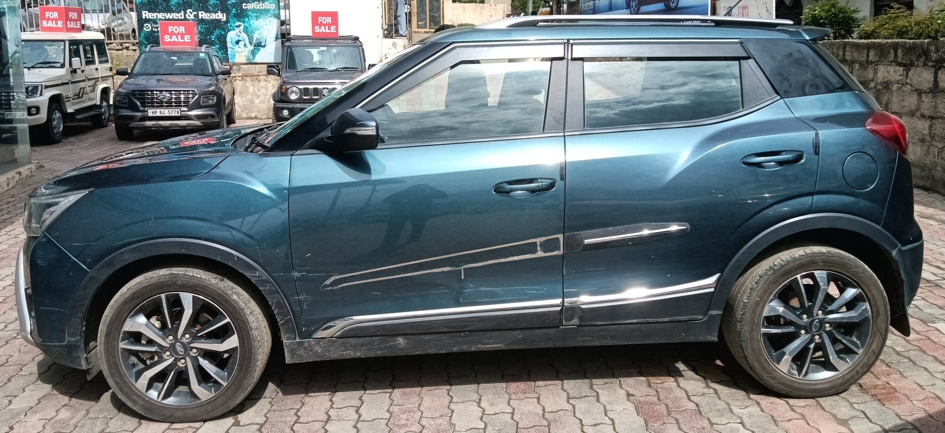 XUV300 image 2 XUV300 image 2