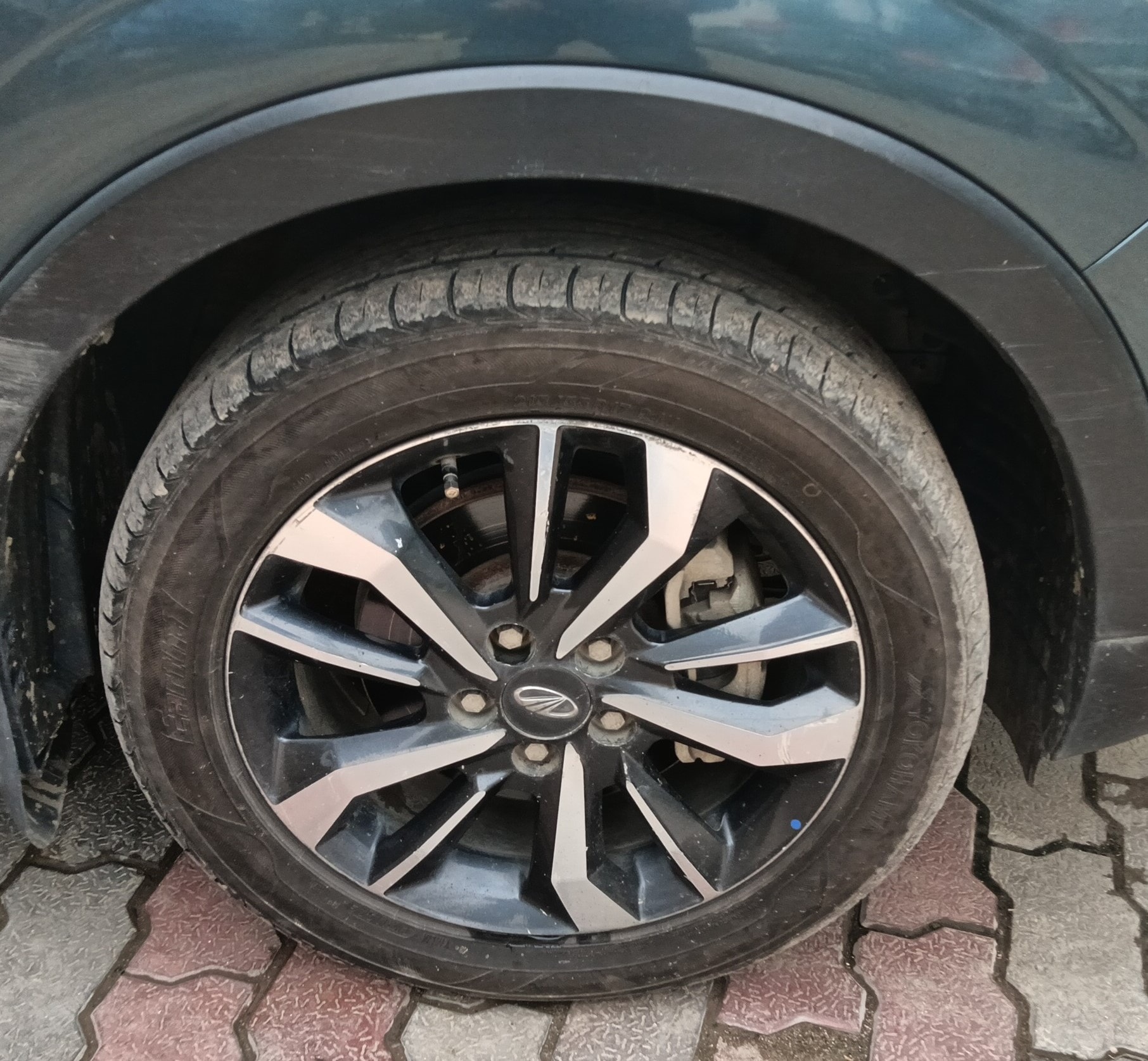 XUV300 image 8 XUV300 image 8