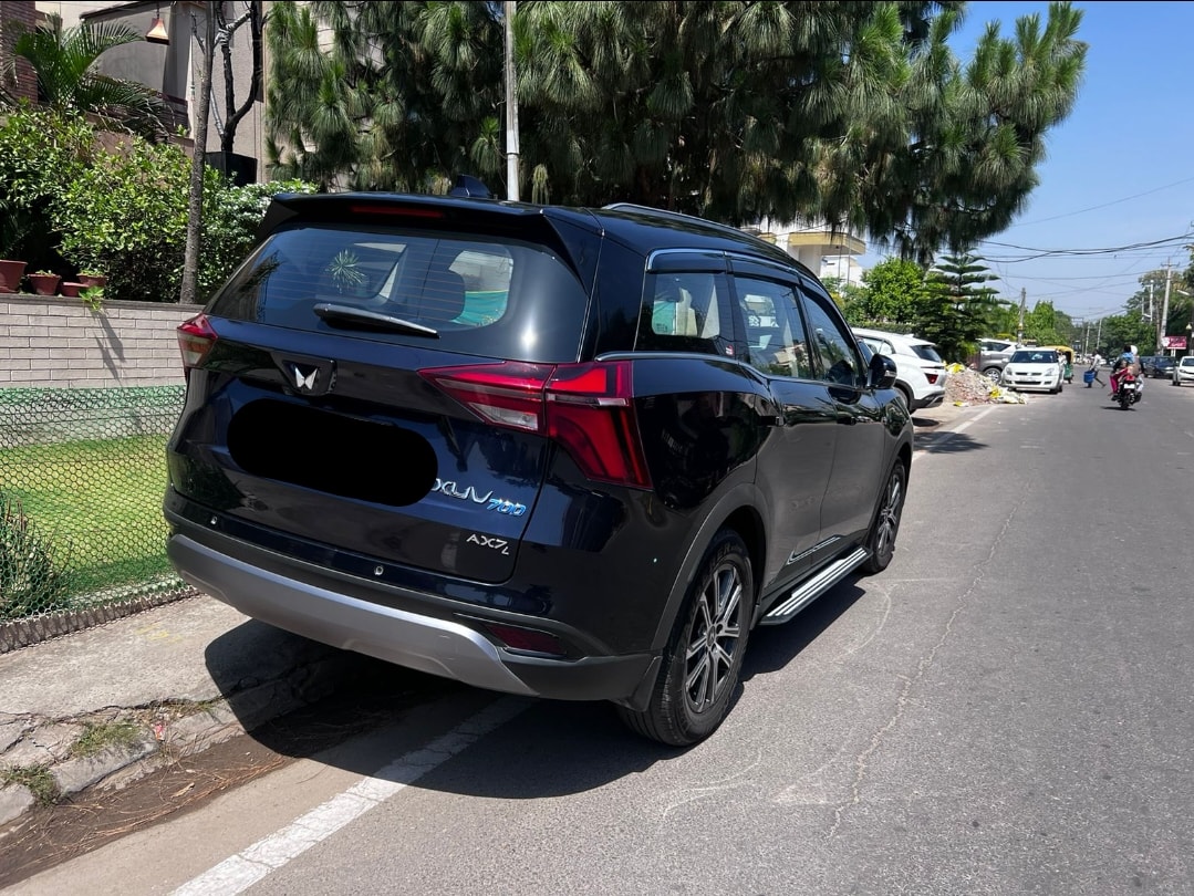 XUV700 image 3 XUV700 image 3