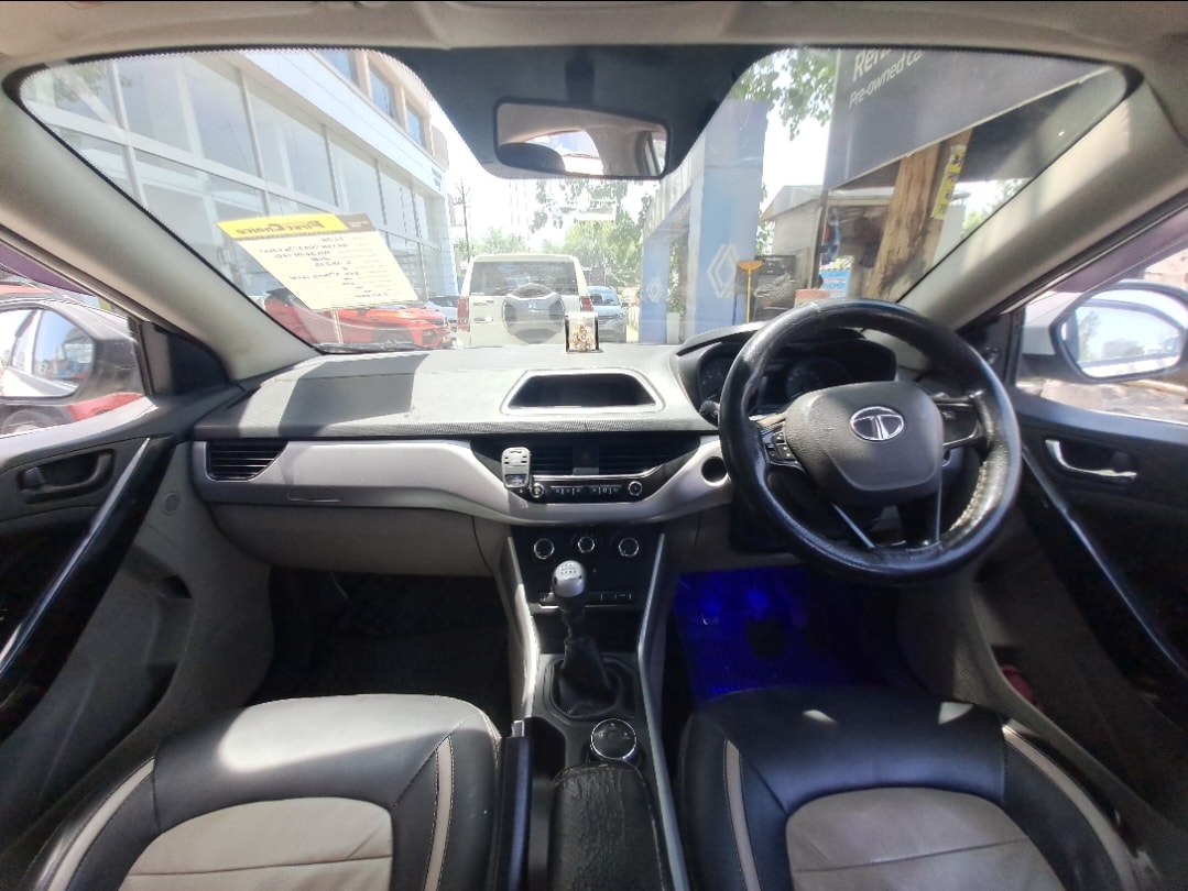 Used 2018 Tata Nexon Used 2018 Tata Nexon