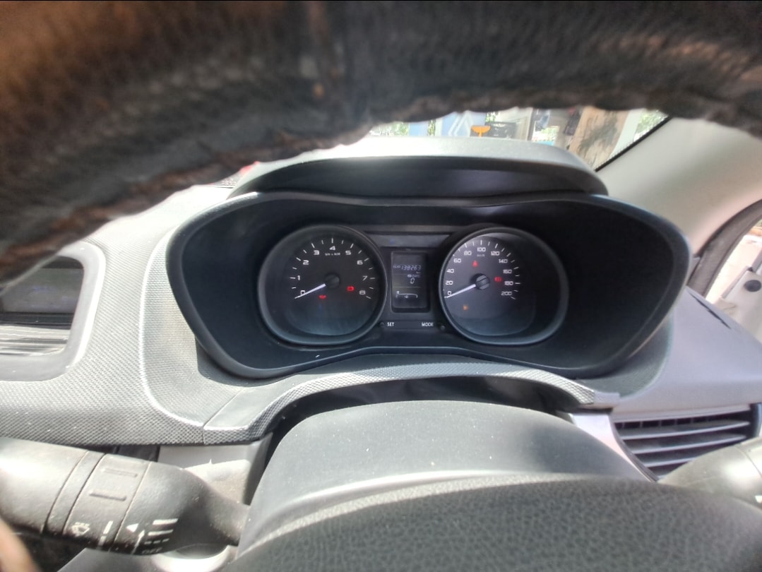 Used 2018 Tata Nexon Used 2018 Tata Nexon