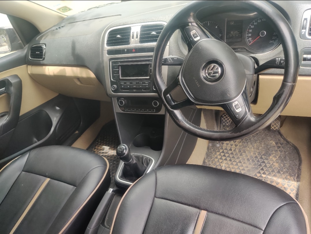 Polo image 6 Polo image 6