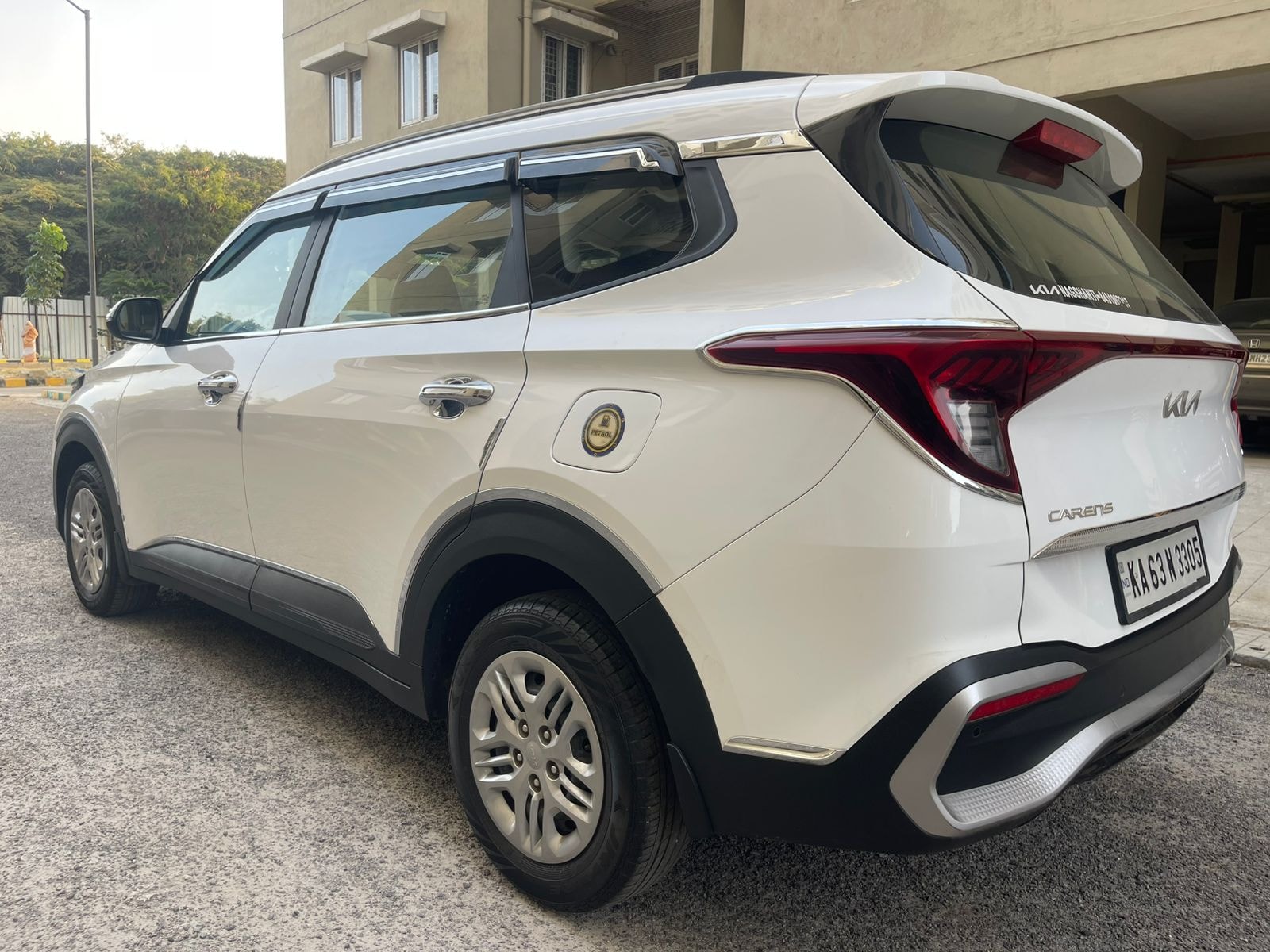 Carens image 7 Carens image 7