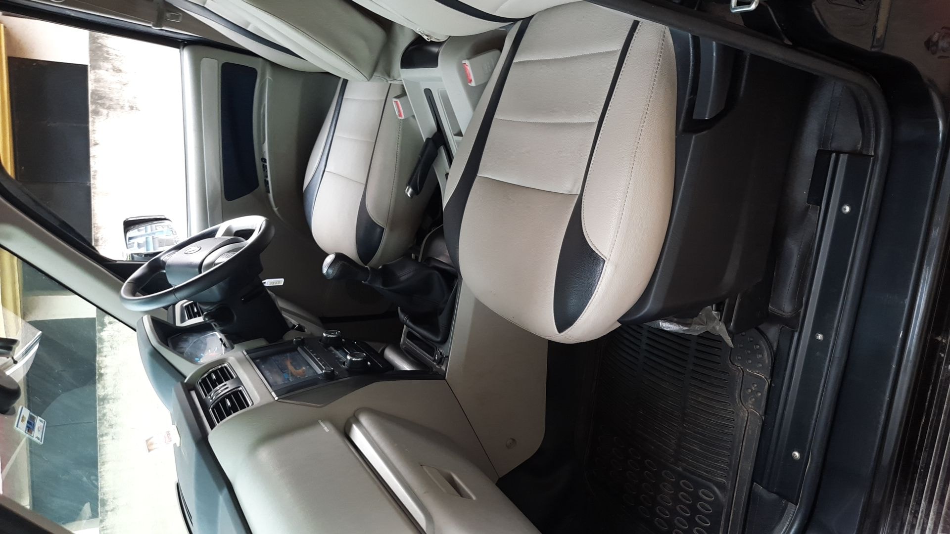 Scorpio image 19 Scorpio image 19