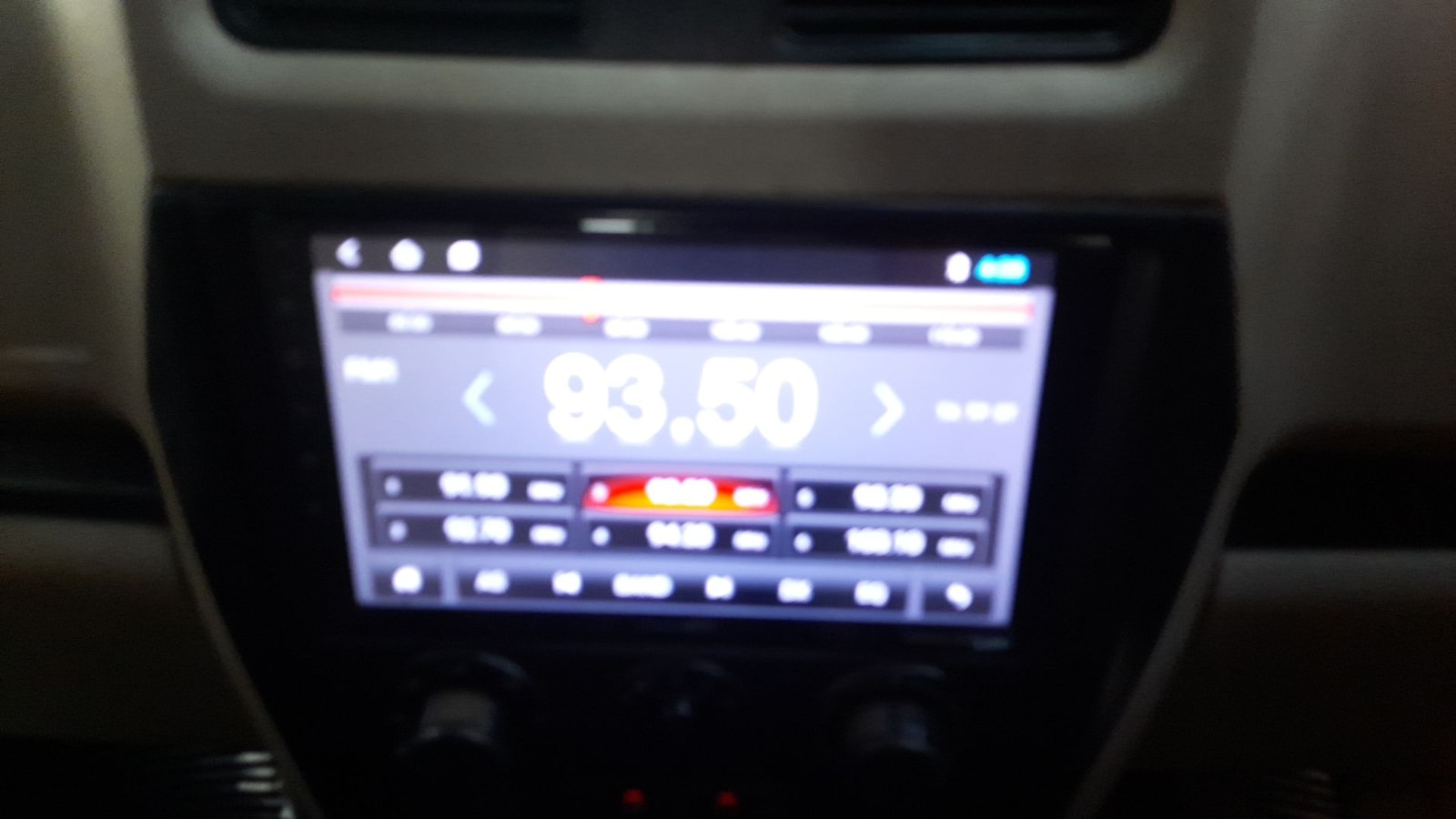 Scorpio image 16 Scorpio image 16