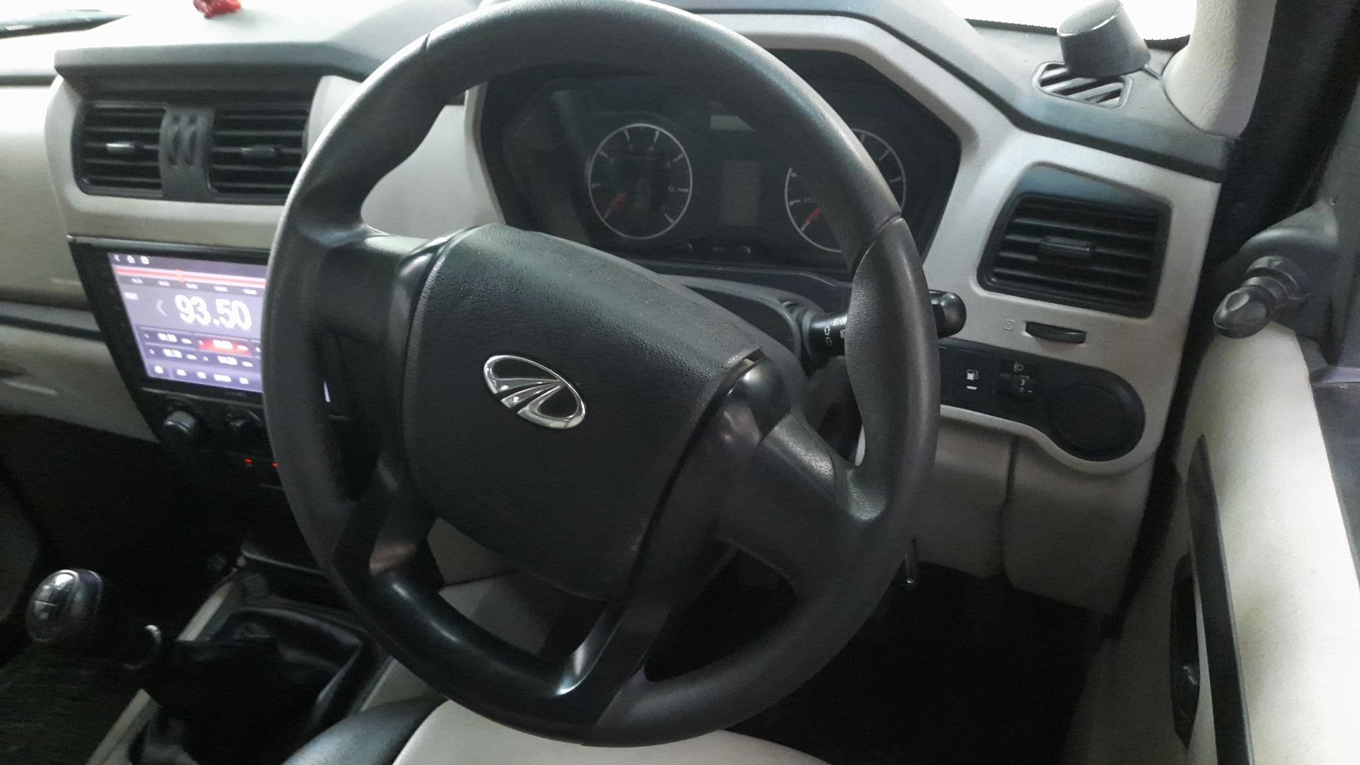 Scorpio image 17 Scorpio image 17