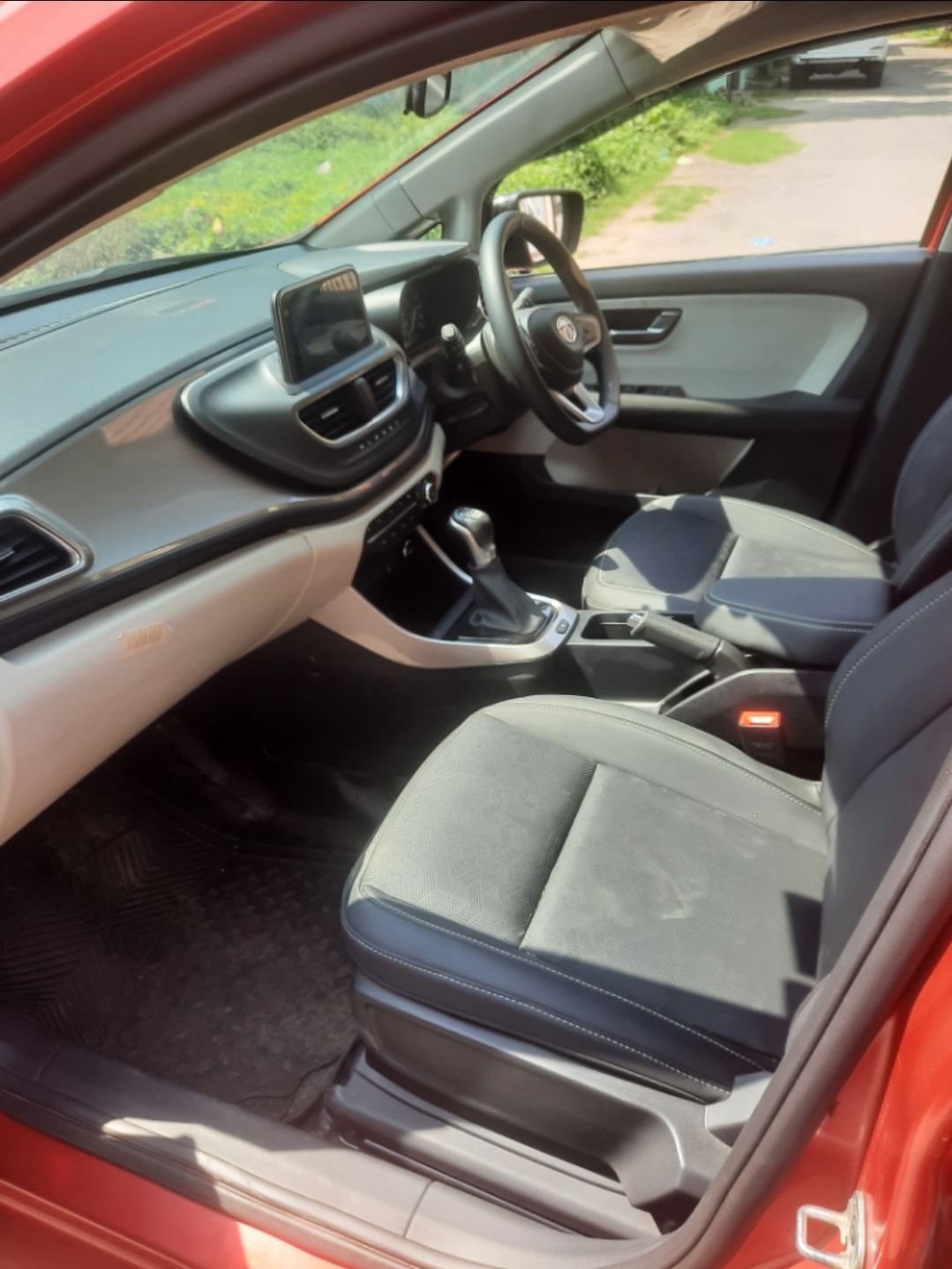 Altroz image 5 Altroz image 5