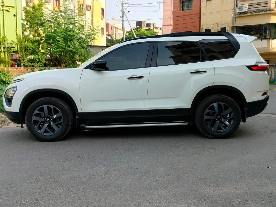 Safari image 1 Safari image 1