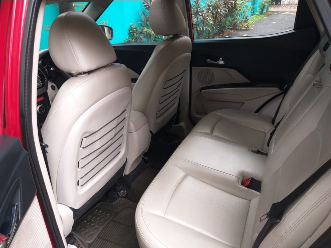 Used 2020 Mahindra XUV300 Used 2020 Mahindra XUV300