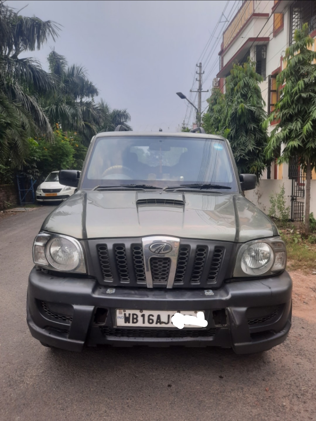 Scorpio image 4 Scorpio image 4