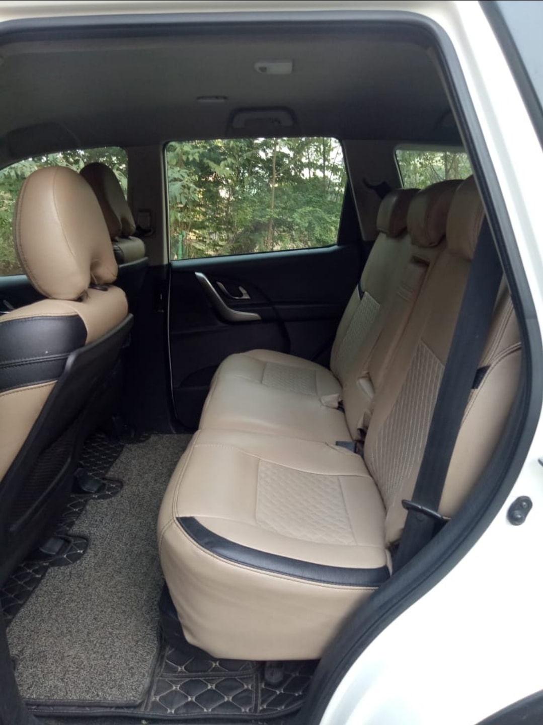 Used 2018 Mahindra XUV500 Used 2018 Mahindra XUV500