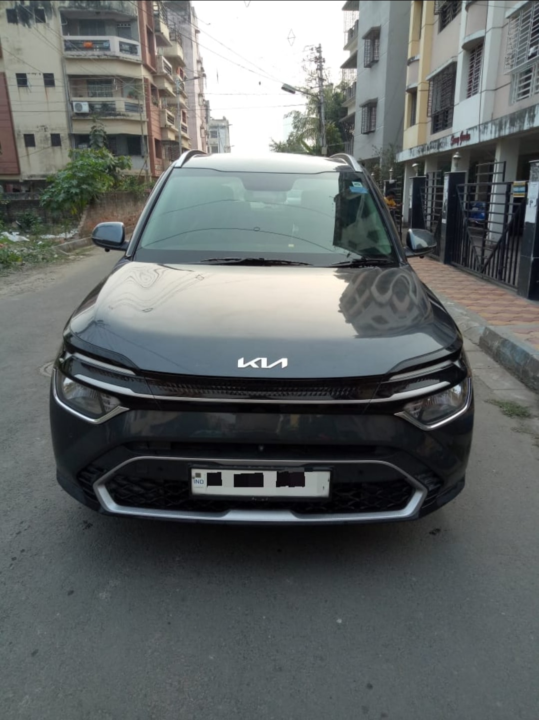 Used 2023 Kia Carens Used 2023 Kia Carens