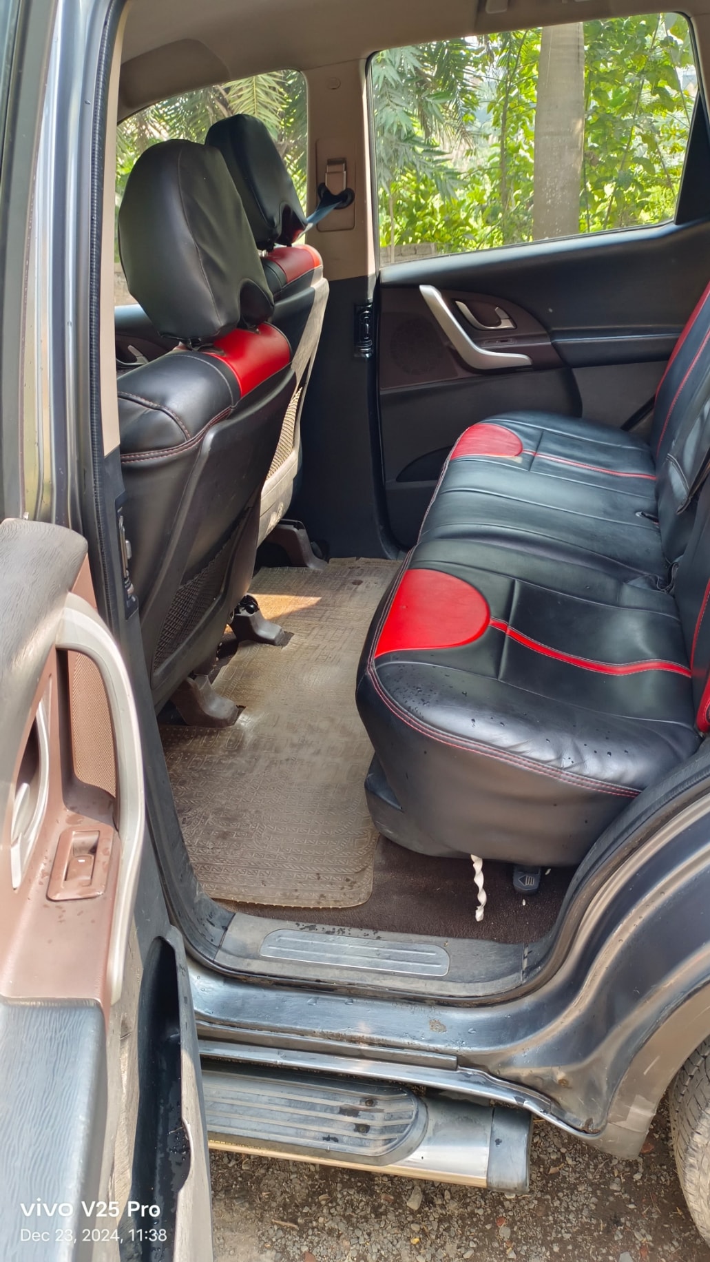 Used 2015 Mahindra XUV500 Used 2015 Mahindra XUV500